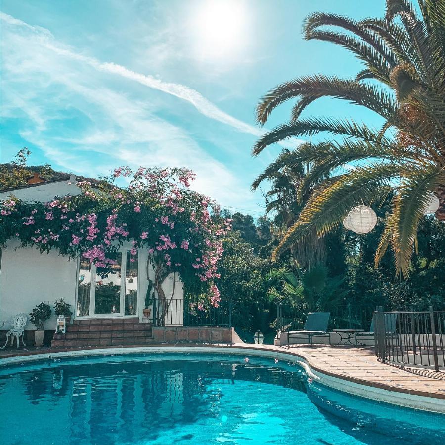 Jardines De La Reina Boutique Tempat Tidur & Sarapan Marbella
